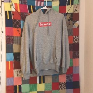 SUPREME hoodie